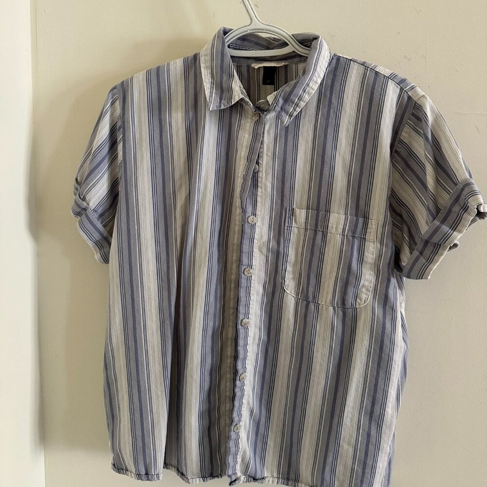XS- Universal Thread Collared Shirt